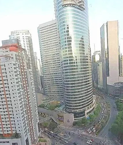 Apartment New Makati 1br View Above Air Mall 50-inch Smart Tv