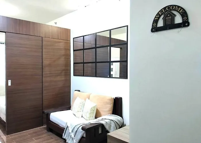 New Makati 1br View Above Air Mall 50-inch Smart Tv Apartment *