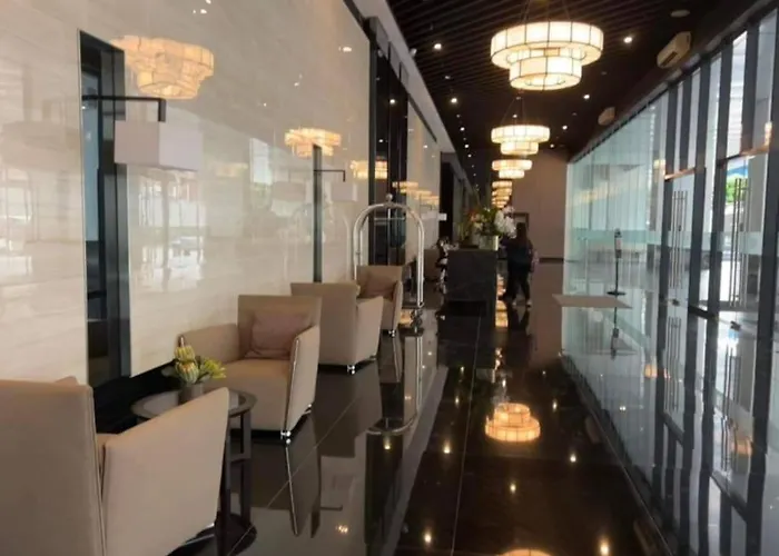 New Makati 1br View Above Air Mall 50-inch Smart Tv Apartment Manila