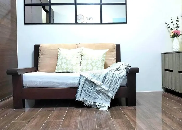 New Makati 1br View Above Air Mall 50-inch Smart Tv * Manila