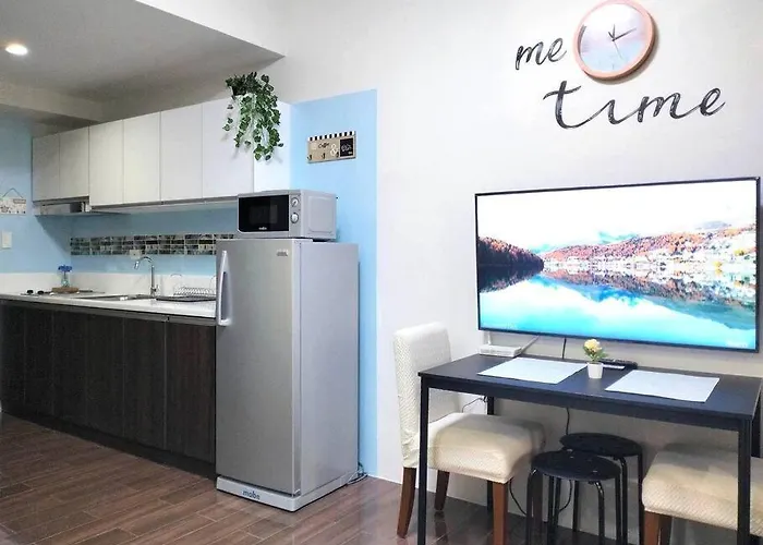 New Makati 1br View Above Air Mall 50-inch Smart Tv Apartment