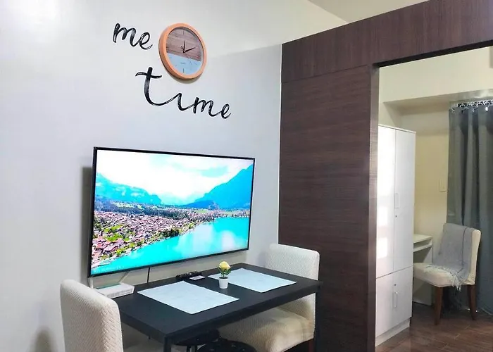 Apartment New Makati 1br View Above Air Mall 50-inch Smart Tv *