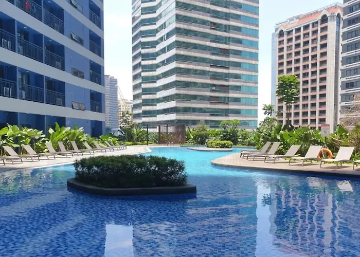 New Makati 1br View Above Air Mall 50-inch Smart Tv Apartment